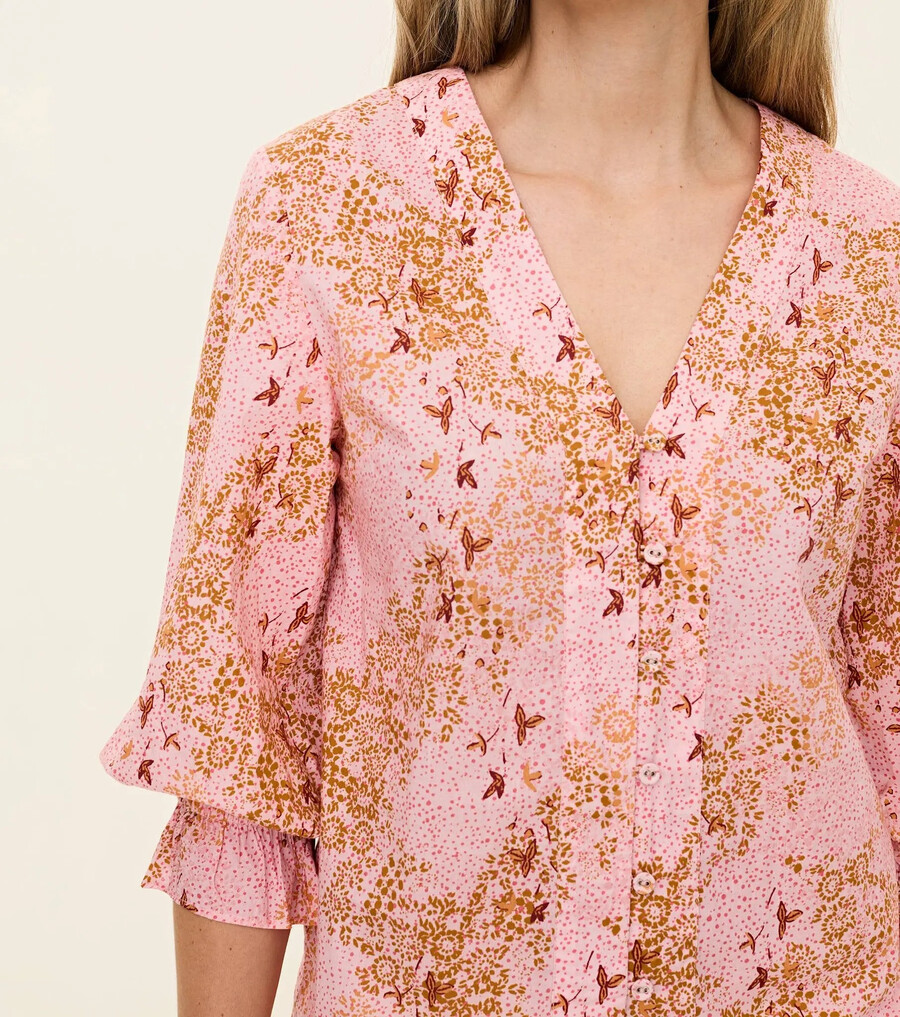 blommande blus