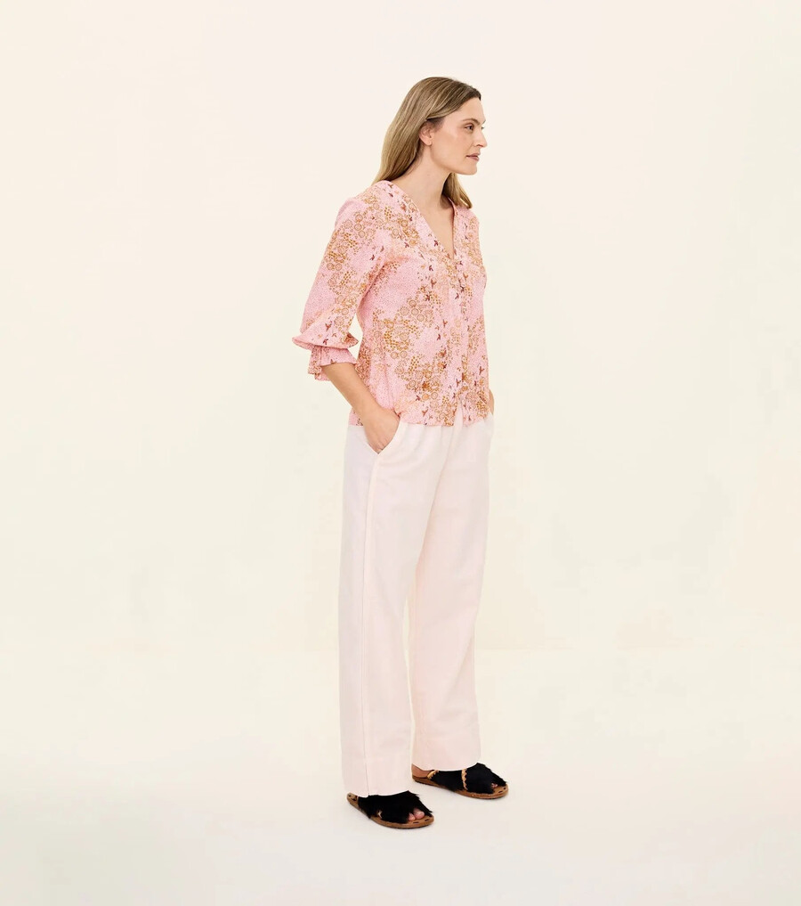 blommande blus